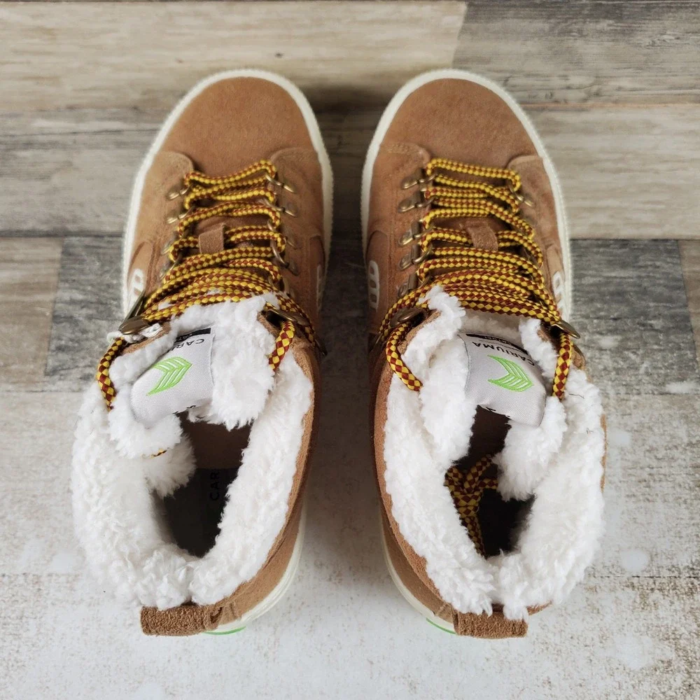 Cariuma Caturi Boots Mens 7.5 / Womens 9 Camel Suede Ivory Logo High Top Lace Up